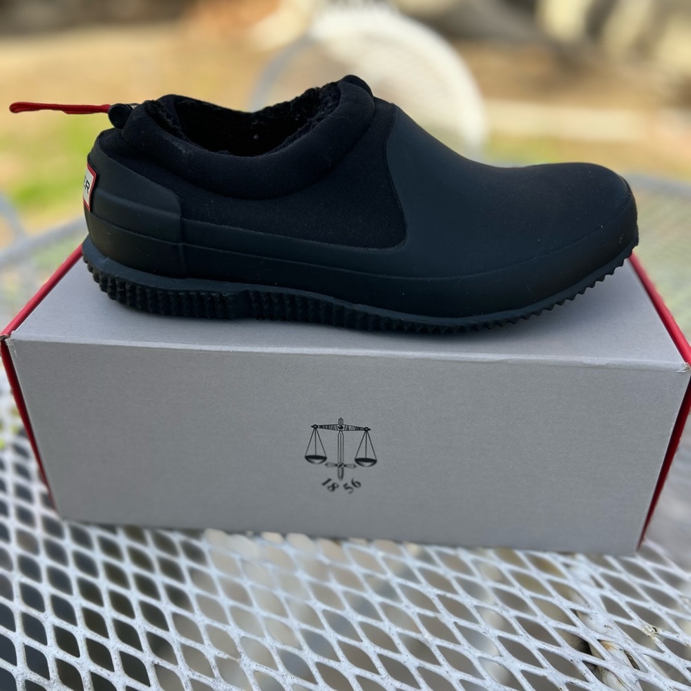 Hunter Black Rubber Slip-Ons